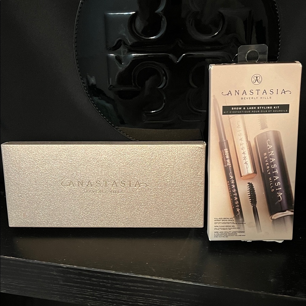 Anastasia Beverly Hills Rose Metals Pallet + Brow & Lash Styling Kit (ebony)